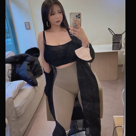 babysitter onlyfans pretty images
