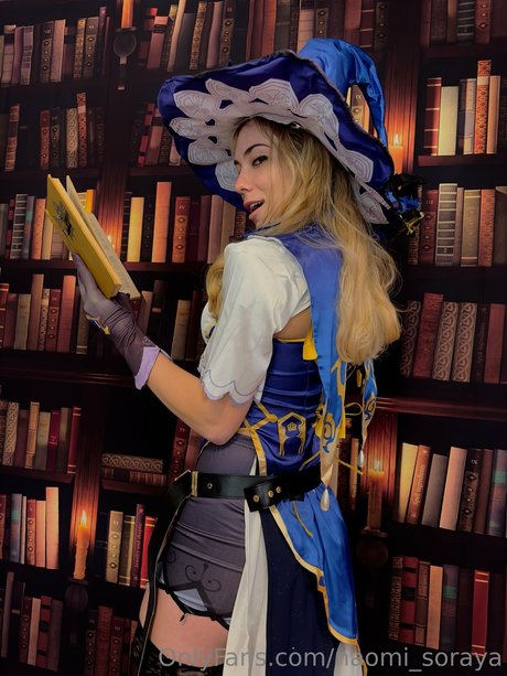 Naomi Soraya adult model pic