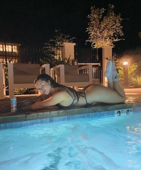 Biker Biddie free star photo