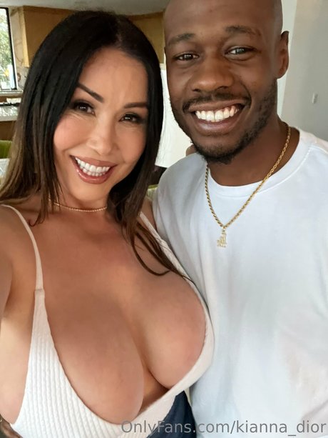 Kianna Dior model art gallery
