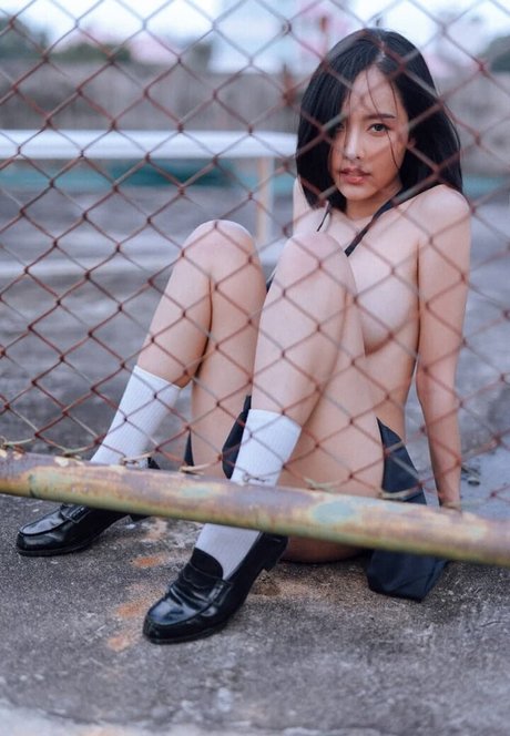Bunny Keys erotic pornstar image