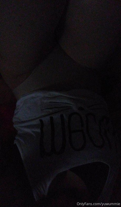 Yuwummie best actress photo