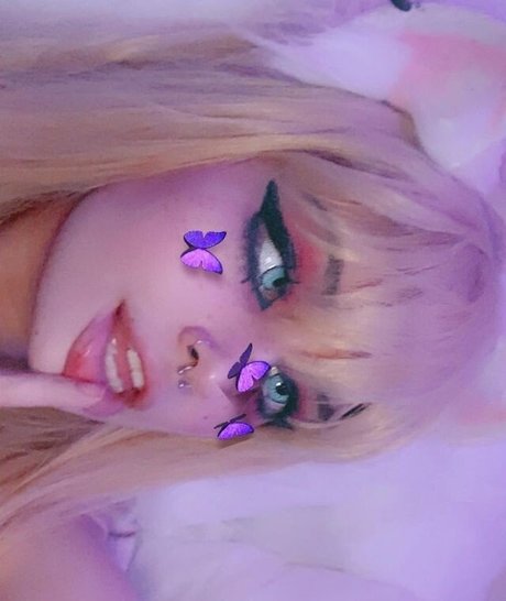 BatxBabi hd pornstar pics