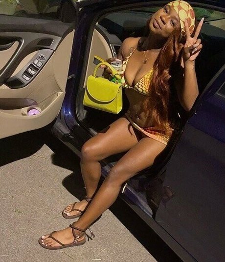 thick trixxx high quality model gallery