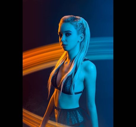 WhiteFox hd actress archive