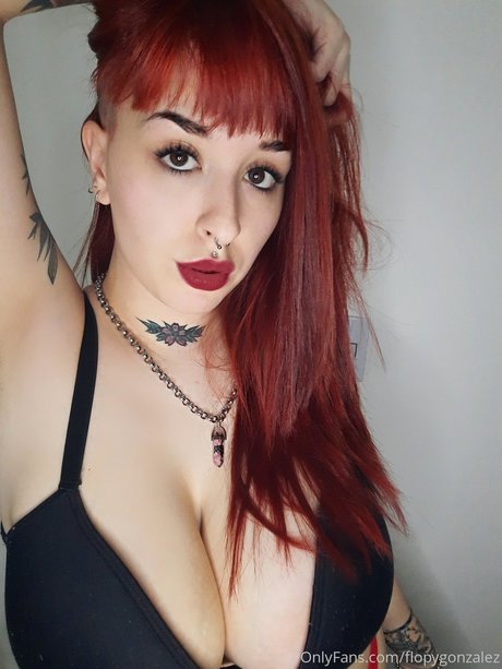 flopygonzalez sexy star pics