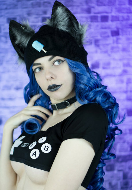 Ryuu Lavitz model perfect pictures