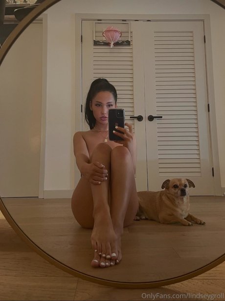 Lindsey Groll nudes star pictures