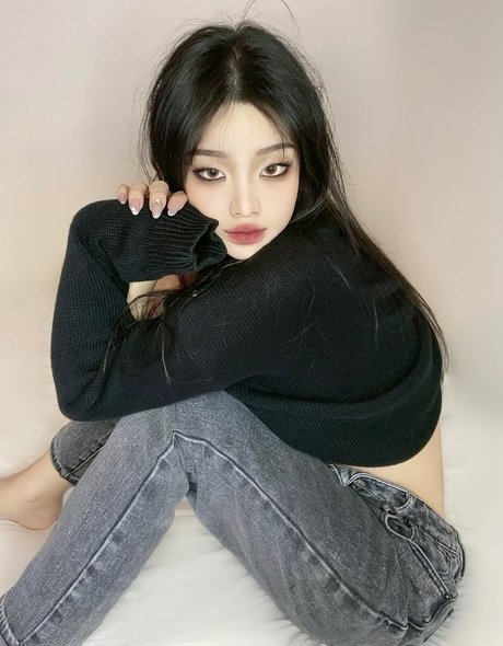 yakult model sex img