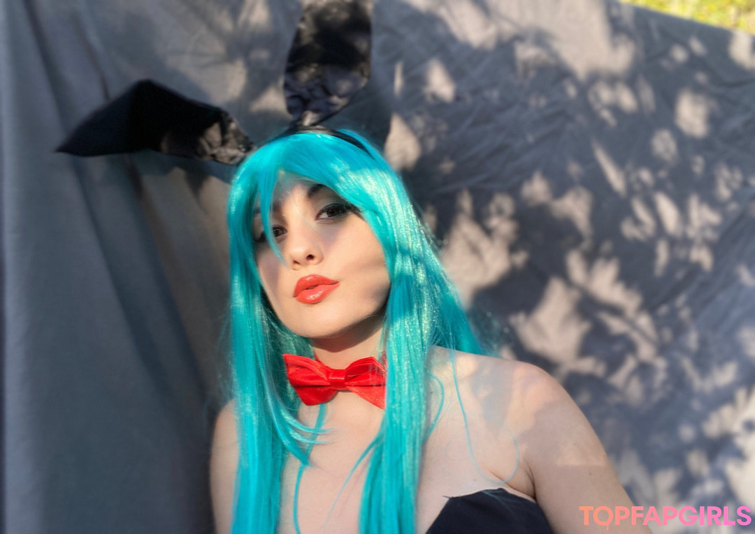 Antonsugarh nude model img