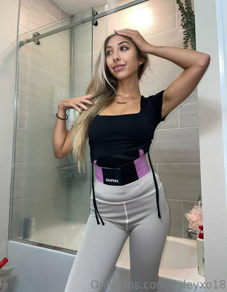 Kaleyxo18 nice pornstar galleries