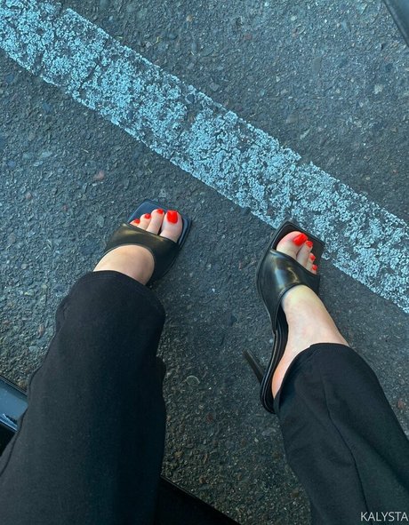 kalystamallory exclusive model picture