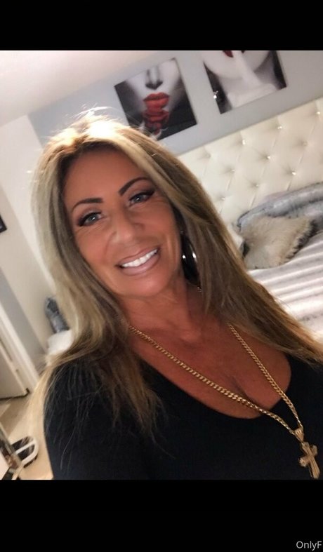 hottotrottots adult star pictures