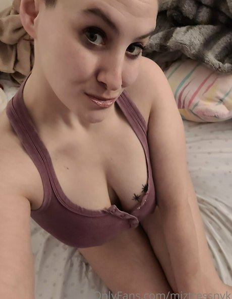 miztressnyk xxx model archive