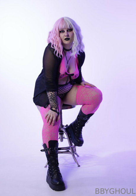 babyghoulbunda pornographic model images