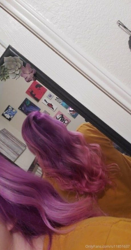 stellz model hot photo