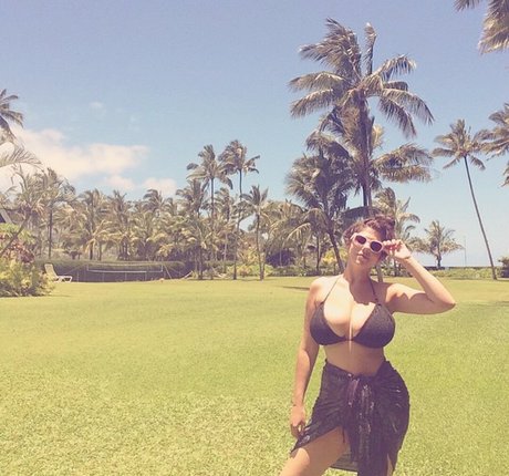 Emily H Barry erotic star picture