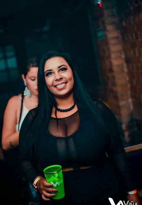 bi anchi00 model nudes archive