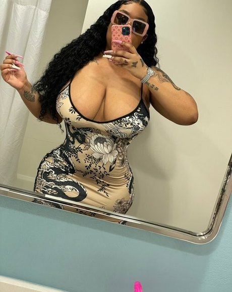 kinkykior naked actress images