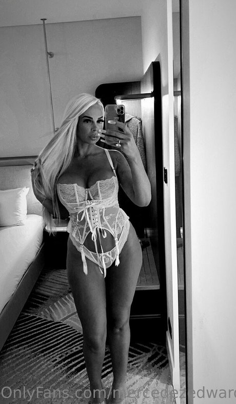 mercedezedwardzfree xxx star image