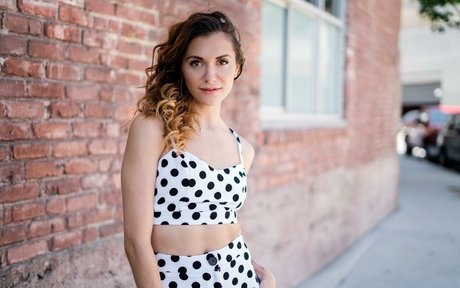 Alyson Stoner hd star pic