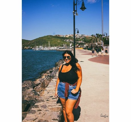 Charlotte Godoy star img