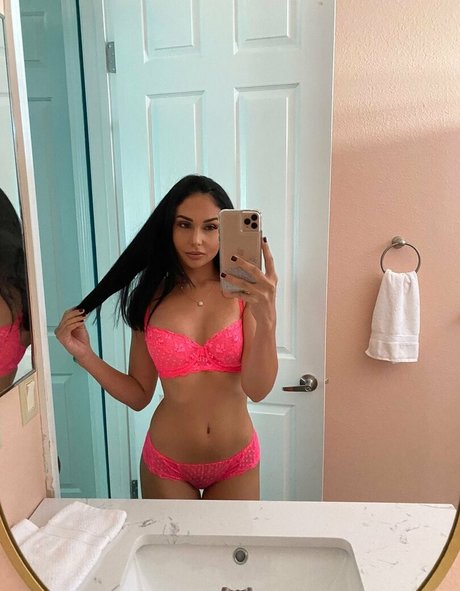 arianamarie hd star photos