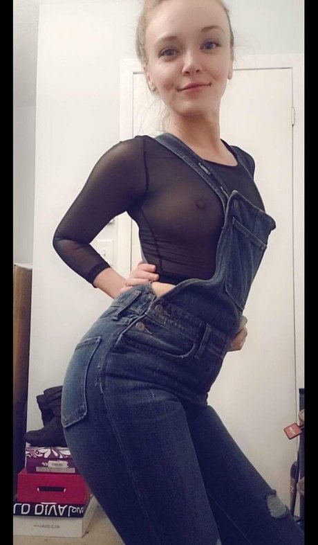 goddessesspade34 model sexy picture