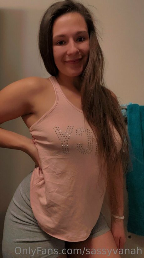 sassyvanah pornstar exclusive pic