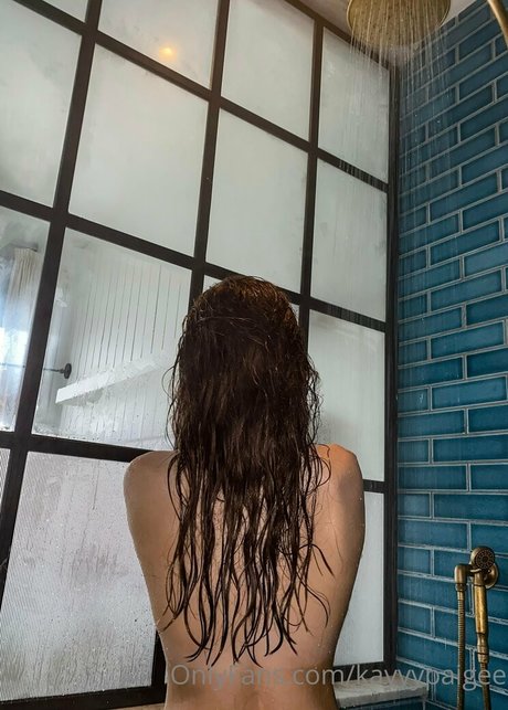 kayyypaigee nude model photos