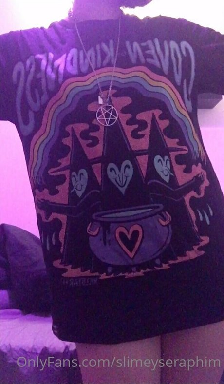 slimeyseraphim naked model images