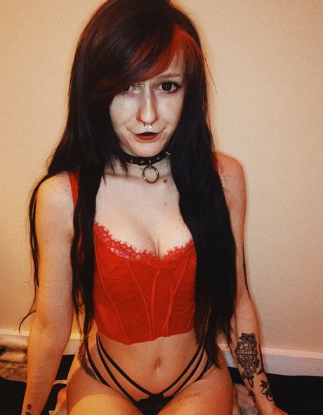 elflovingherself exclusive actress photos