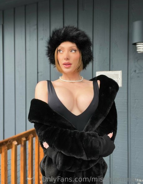 urfavredhead xxx pornstar gallery