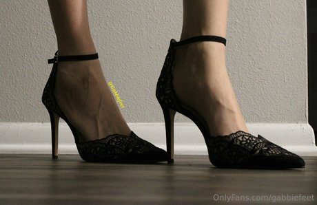 gabbiefeet porn actress img