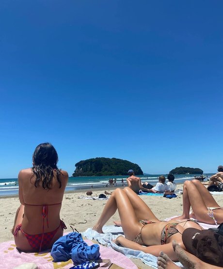 skinny asian onlyfans sexy naked photos