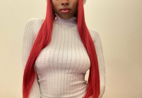 blackdelphine sex model gallery