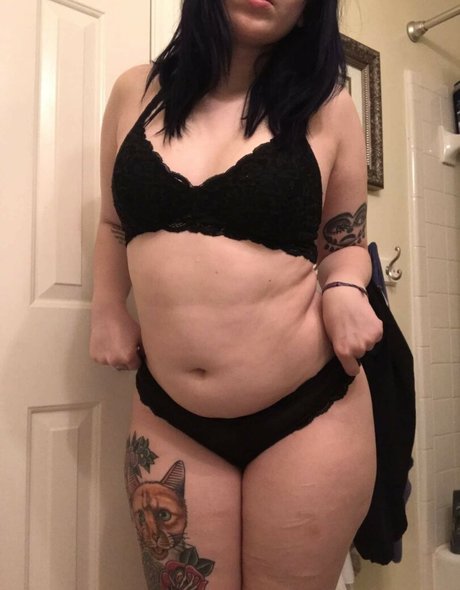 beelzebubsuwu nudes star pic