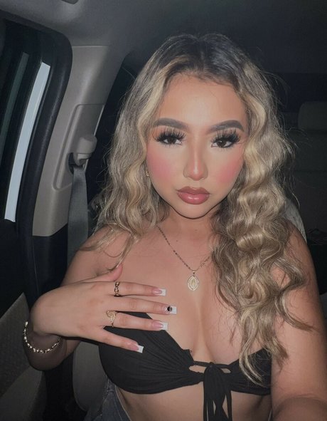 Gisselle Next Door porn actress pics