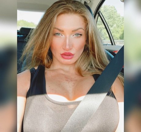 Enrica Ademi pornstar top images