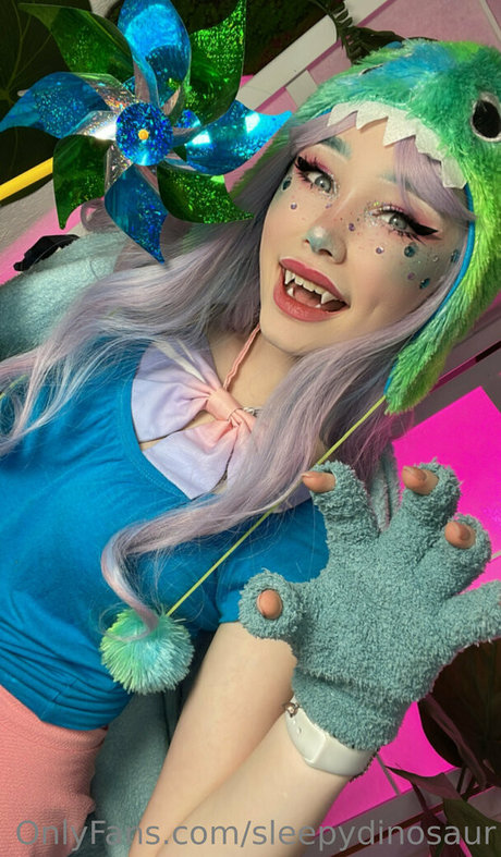 SleepyDinosaur beautiful model image