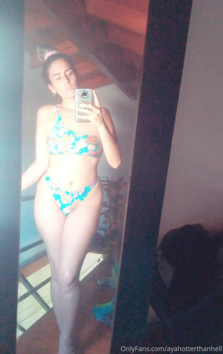 ayahotterthanhell art model picture
