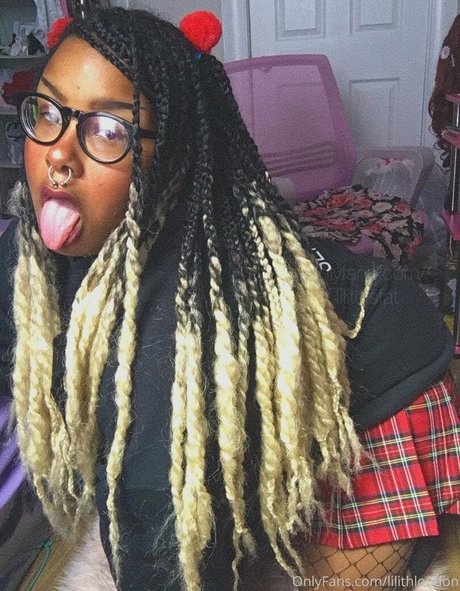 lilithlondon nude model pictures