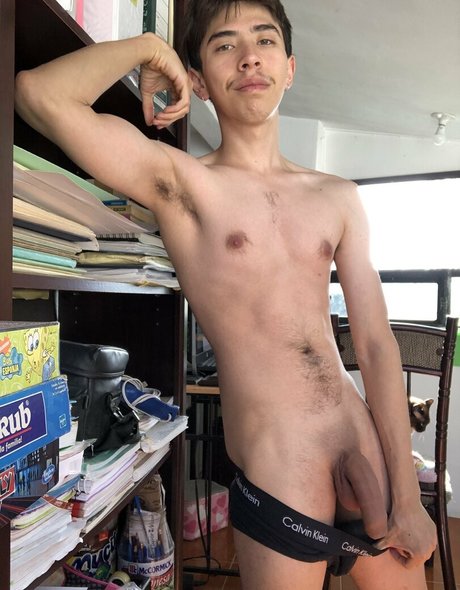 brunosaints_ pornographic model archive