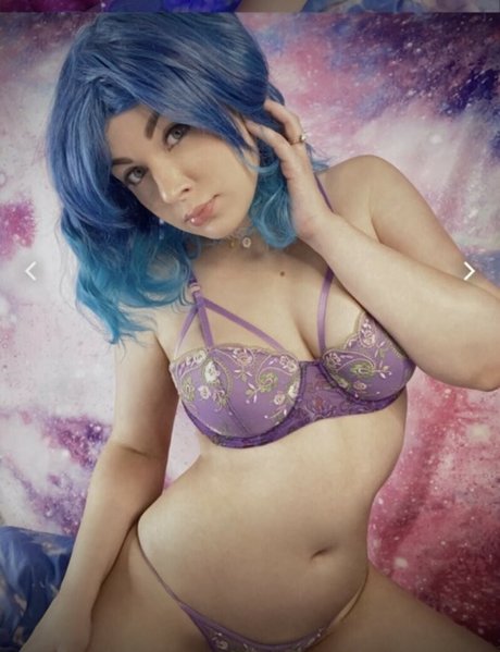 Sarah Fong pornstar nude photo