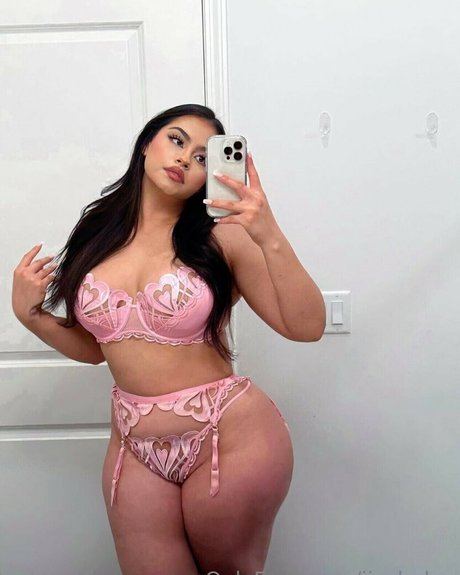 _isabelxx best model photo