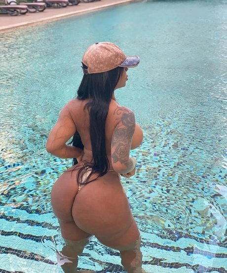 Valentina Ferraz star perfect img