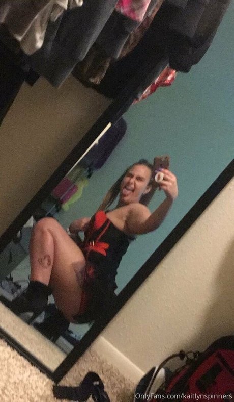 trophygirlfriendk erotic model pics