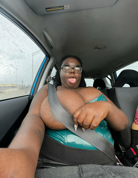 therealzoey beautiful pornstar gallery