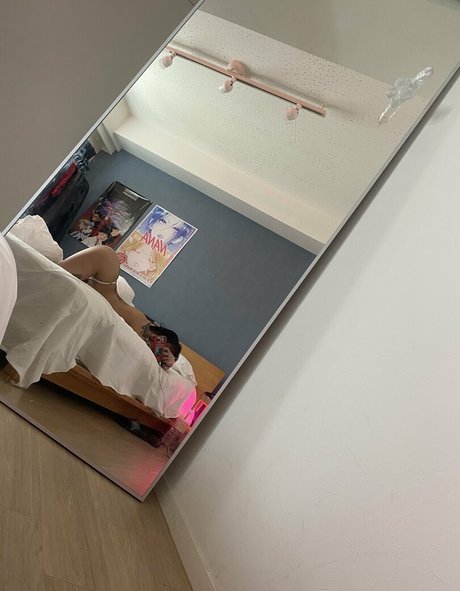 yacchi nude pornstar photo