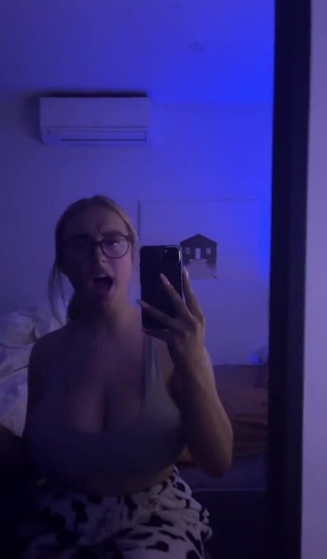 Charlotte Page art model pictures